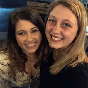 Meet your Posher, Lucy